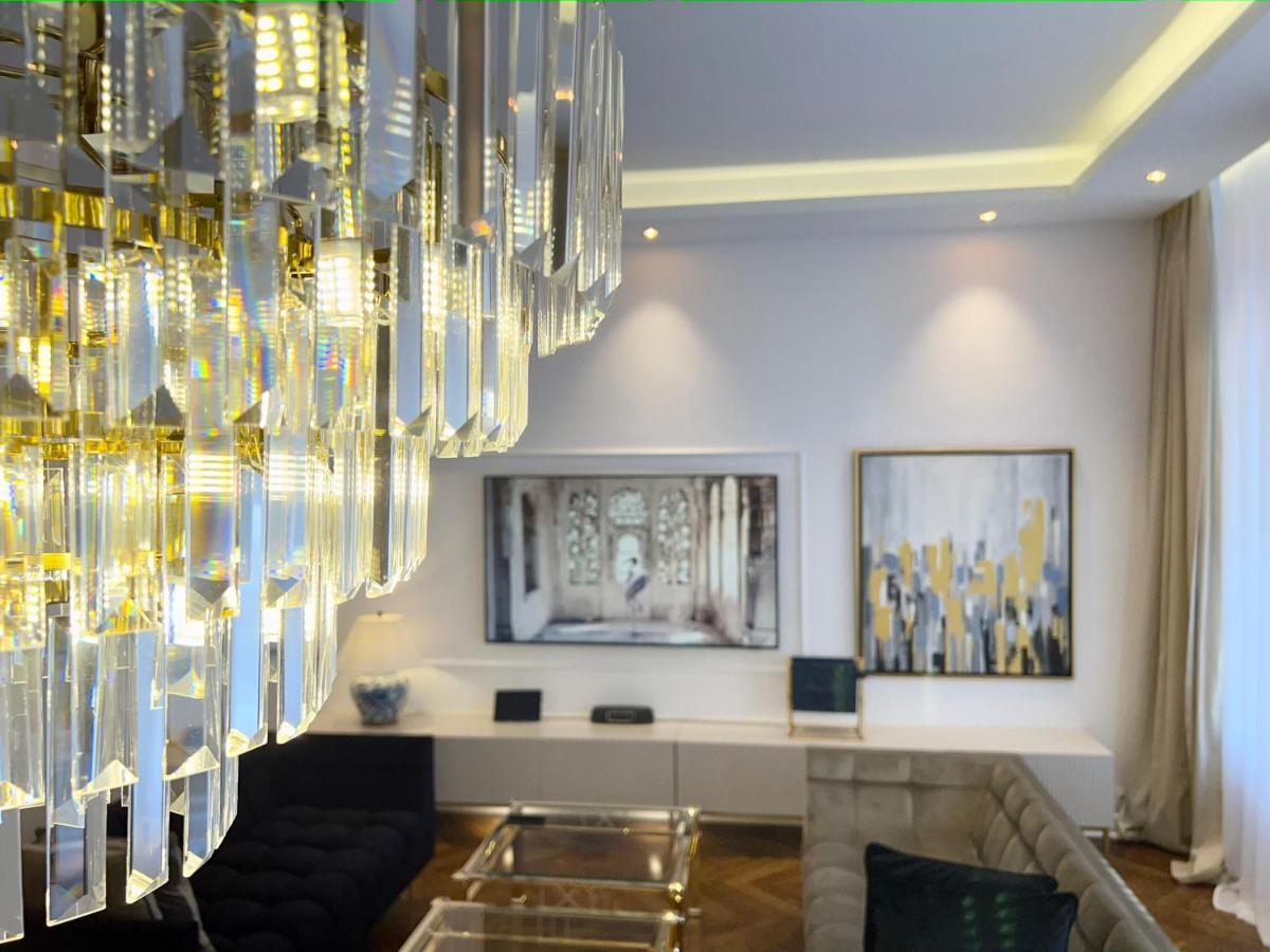Luxury Apartments Mondrian Market Square III Warszawa Eksteriør billede